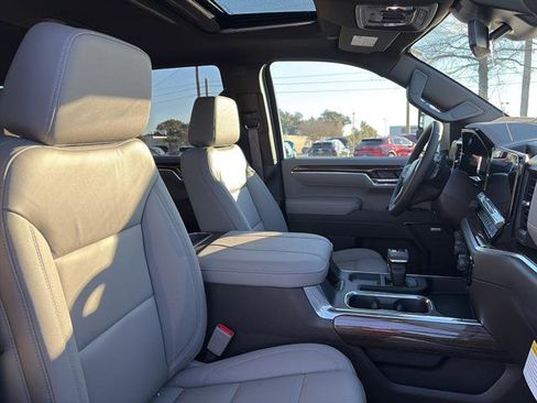 New 2026 Chevrolet Silverado 1500 LT Trail Boss w/ Convenience Package II image 9