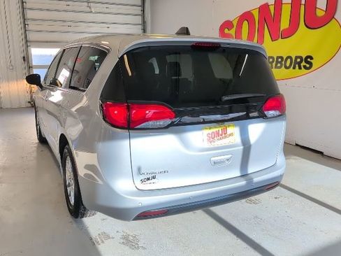 New 2026 Chrysler Voyager LX image 33