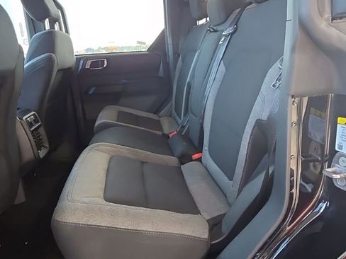 Used 2025 Ford Bronco Big Bend AWD/4WD image 14