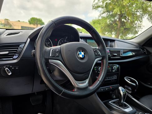 Used 2014 BMW X1 sDrive28i RWD image 24