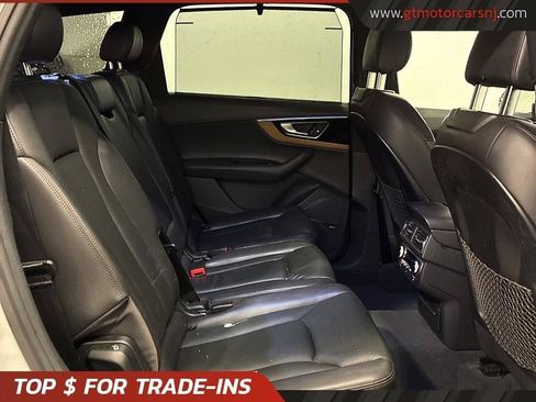 Used 2017 Audi Q7 3.0T Premium Plus w/ Premium Plus Package AWD/4WD image 16