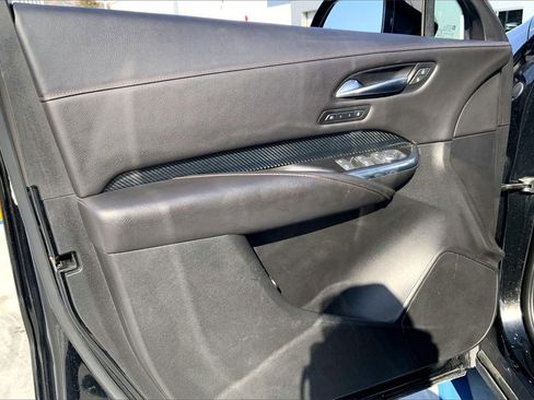 Used 2020 Cadillac XT4 Sport w/ Driver Awareness Package image 21