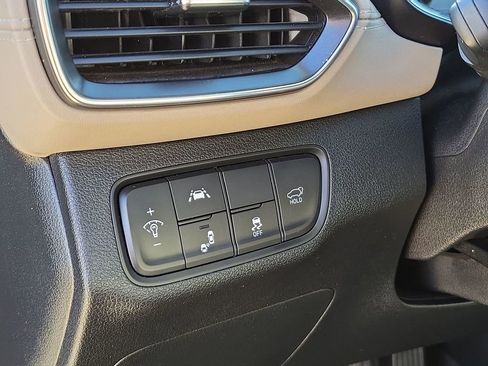 Used 2020 Hyundai Santa Fe SEL w/ Cargo Package image 17