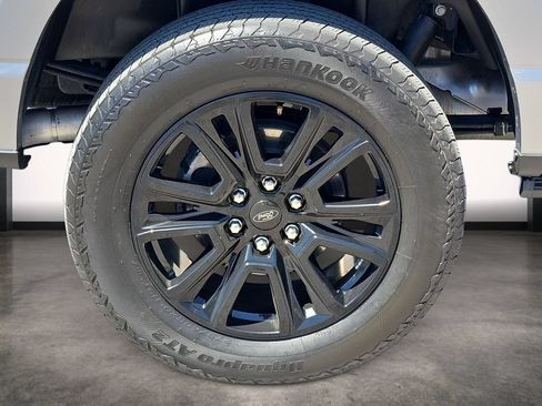 Used 2024 Ford F150 Platinum w/ FX4 Off-Road Package AWD/4WD image 7