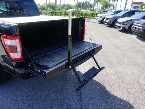 Certified 2022 Ford F150 Platinum w/ Equipment Group 701A High AWD/4WD image 18