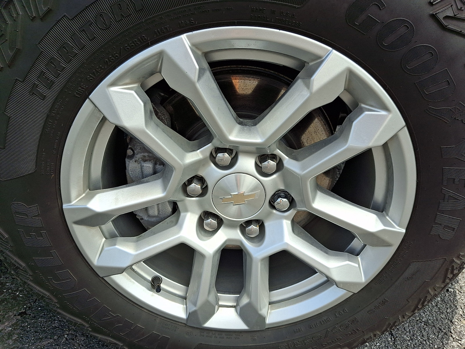 Certified 2024 Chevrolet Silverado 1500 LT AWD/4WD image 8