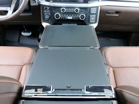 New 2025 Ford F150 King Ranch w/ FX4 Off-Road Package image 34