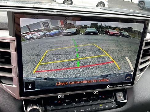 Used 2024 Toyota Tundra Limited image 26