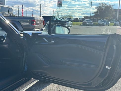 Used 2025 MAZDA MX-5 Miata RF Grand Touring RWD image 14