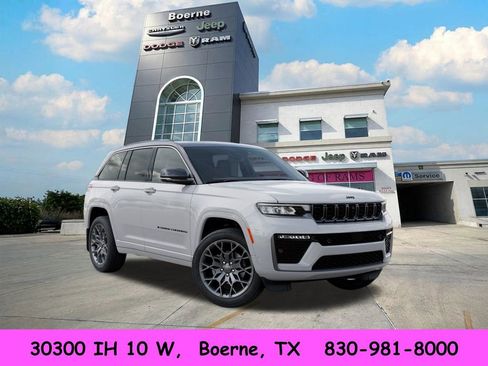 New 2026 Jeep Grand Cherokee Summit AWD/4WD image 5