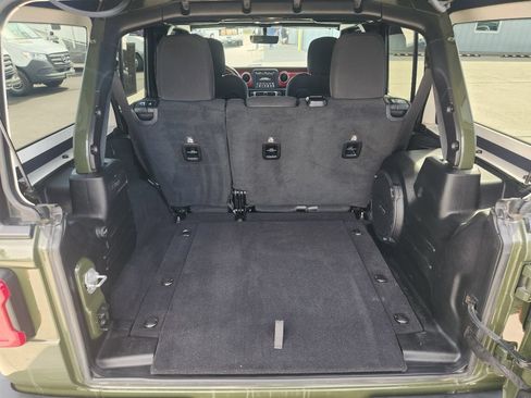 Used 2020 Jeep Wrangler Unlimited Rubicon AWD/4WD image 7