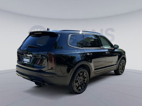 Used 2021 Kia Telluride SX w/ Nightfall Edition Package AWD/4WD image 16
