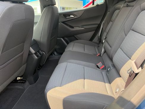 New 2027 Chevrolet Equinox LT AWD/4WD image 31