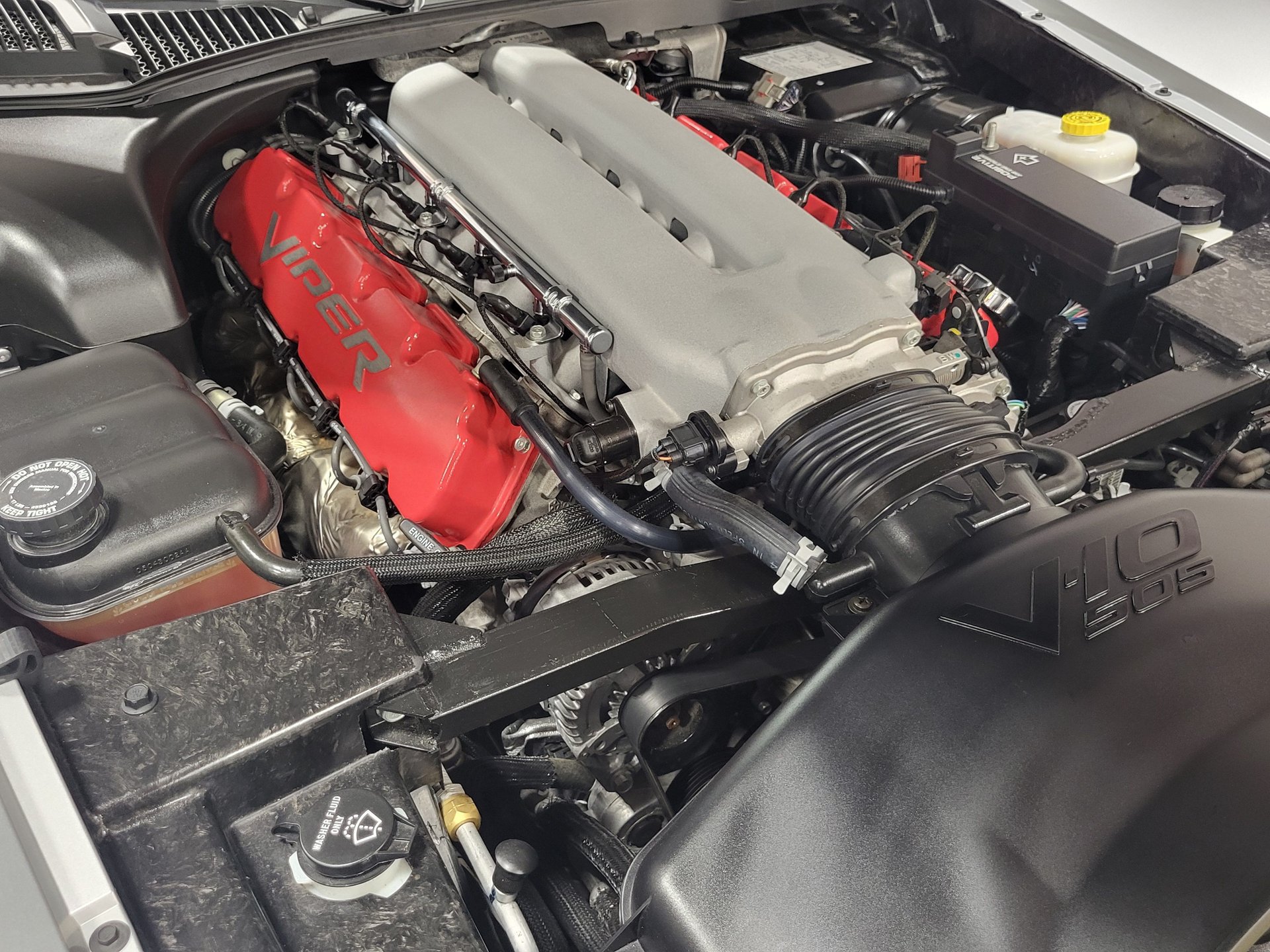 Used 2005 Dodge Viper SRT-10 RWD image 17