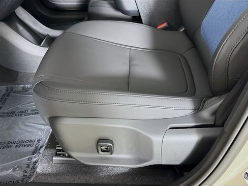 New 2026 Volvo EX30 Plus w/ Protection Package AWD/4WD image 19