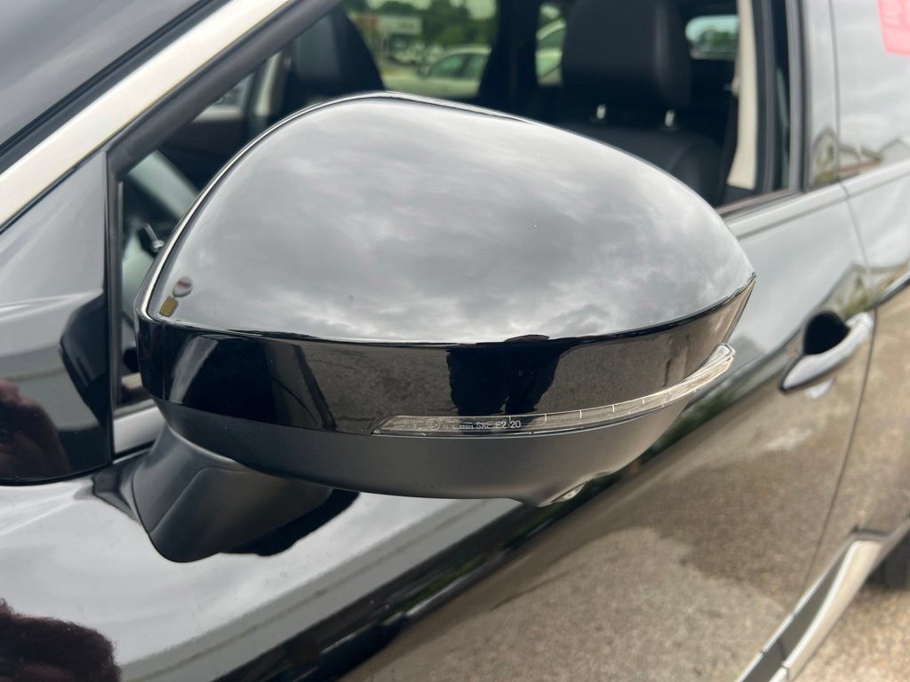 Certified 2023 Nissan Rogue SL AWD/4WD image 34