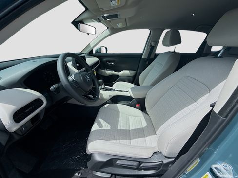 New 2026 Honda HR-V LX image 16
