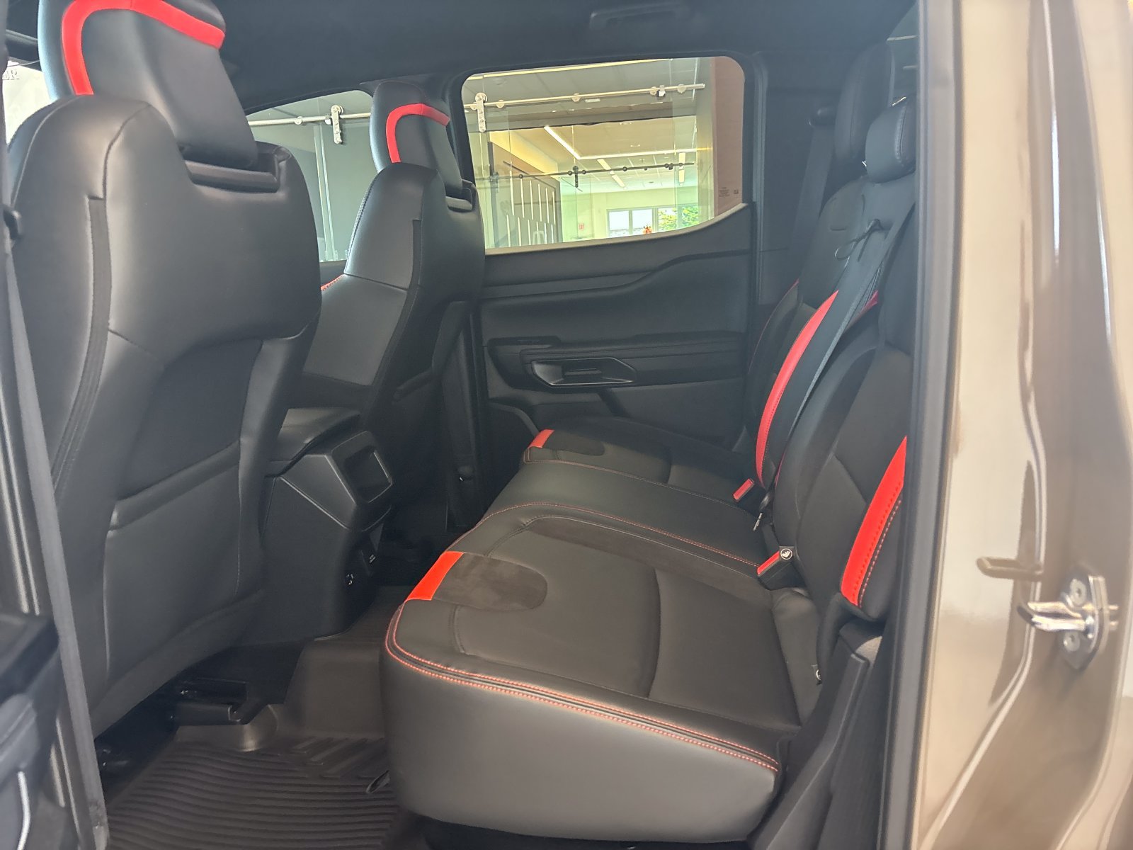 Certified 2025 Ford Ranger Raptor AWD/4WD image 11