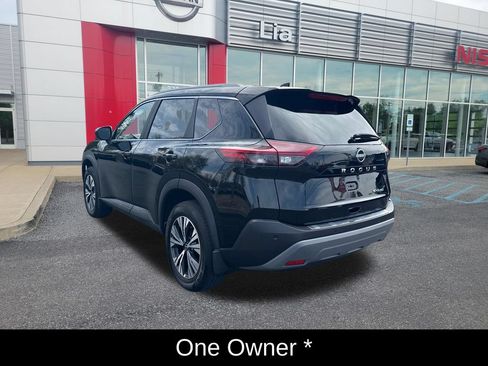 Certified 2023 Nissan Rogue SV w/ SV Premium B Package AWD/4WD image 10