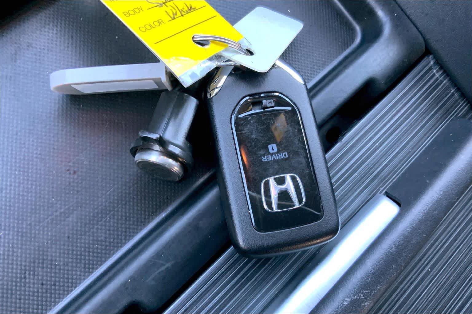 Used 2024 Honda Odyssey Sport image 15