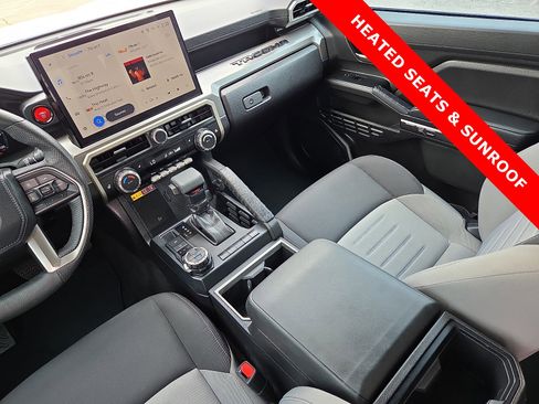 Used 2024 Toyota Tacoma TRD Off-Road w/ TRD Off Road Upgrade Package AWD/4WD image 12