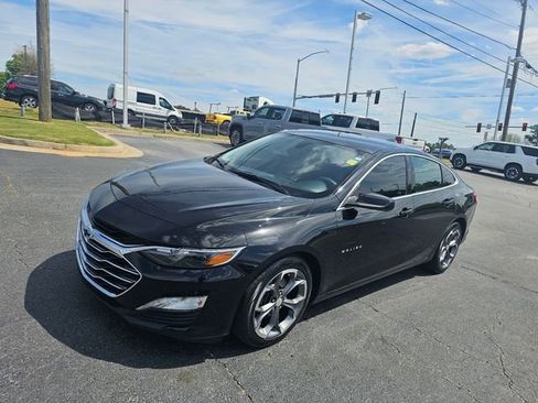 Used 2020 Chevrolet Malibu LT FWD image 4