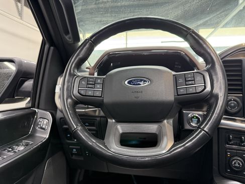 Used 2022 Ford F150 Lariat w/ Equipment Group 502A High image 16