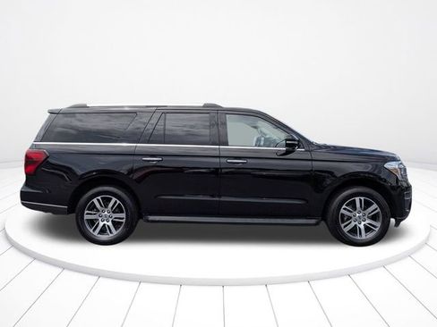 Used 2024 Ford Expedition Max Limited RWD image 2