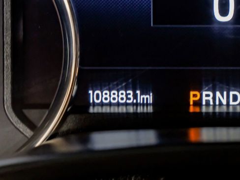 Used 2020 Ford F250 Lariat w/ Lariat Ultimate Package AWD/4WD image 18