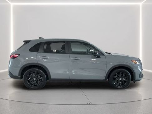 Used 2024 Honda HR-V Sport image 7