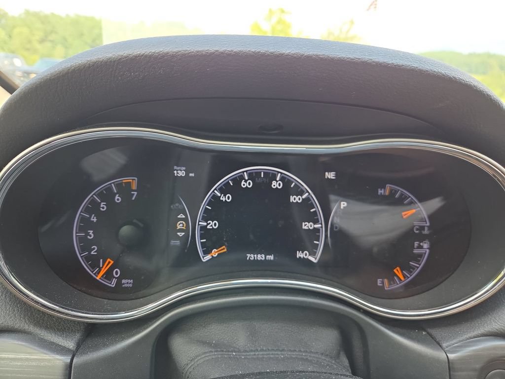 Used 2020 Jeep Grand Cherokee Limited AWD/4WD image 21