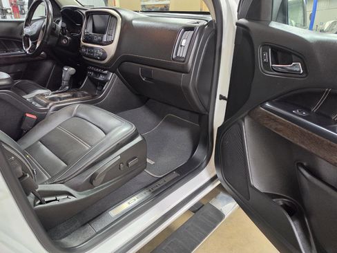Used 2021 GMC Canyon Denali AWD/4WD image 18