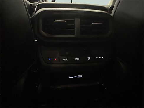 Certified 2023 Honda Pilot EX-L image 25