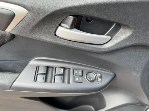 Used 2019 Honda Fit Sport image 20
