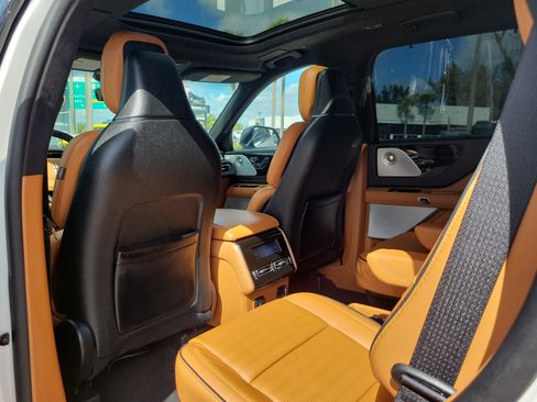 Used 2024 Lincoln Aviator Black Label image 15