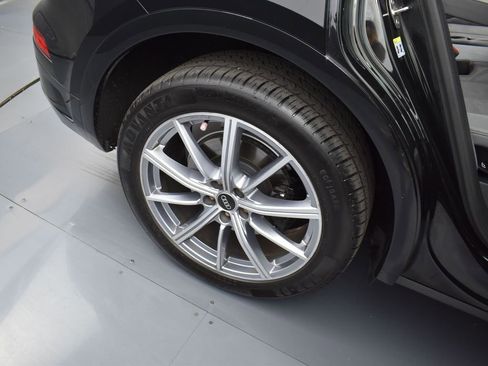 Used 2022 Audi SQ5 Premium Plus image 29