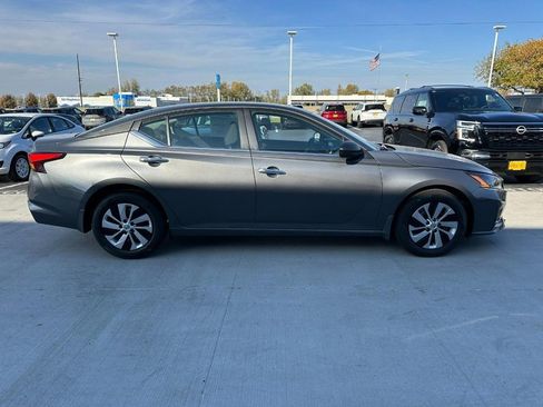 New 2025 Nissan Altima 2.5 S image 2