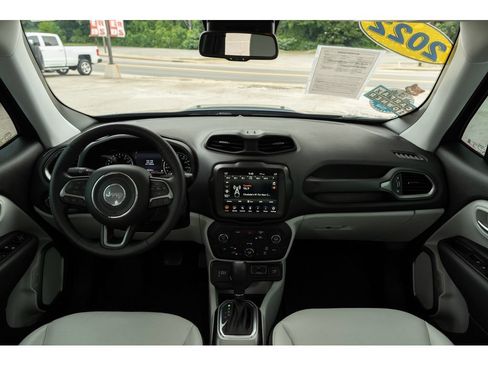 Used 2022 Jeep Renegade Limited w/ Sun, Sound & Wheels Group AWD/4WD image 33