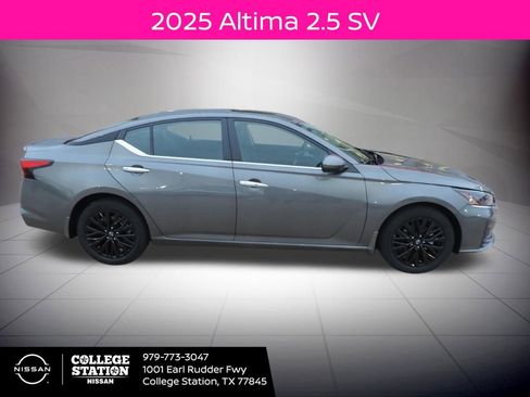 New 2025 Nissan Altima 2.5 SV w/ SV Special Edition Package image 2