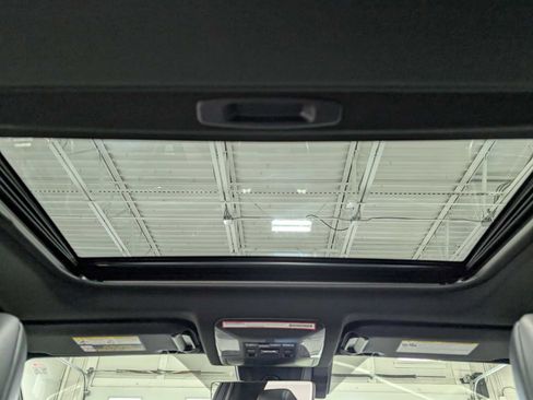 Used 2021 Toyota RAV4 XSE image 17