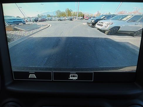 Used 2021 Chevrolet Silverado 1500 RST image 13