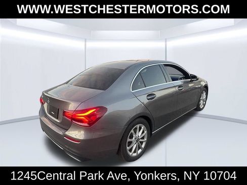 Used 2021 Mercedes-Benz A 220 image 4