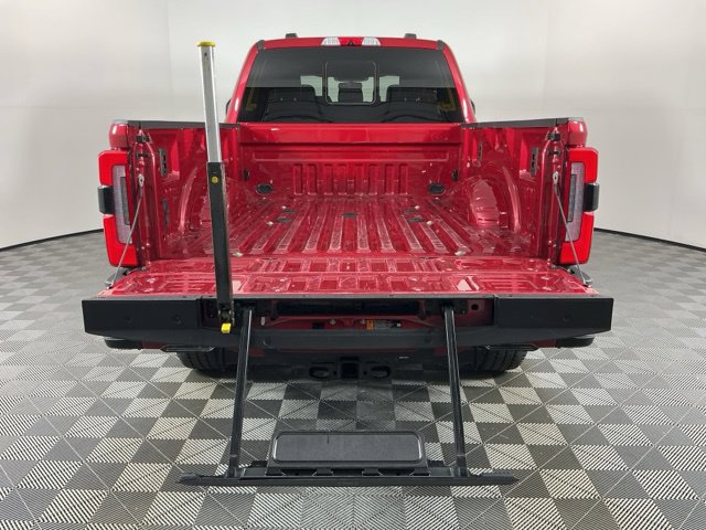 Used 2024 Ford F350 Platinum AWD/4WD image 8