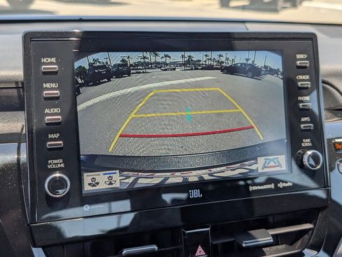 Used 2022 Toyota Camry XSE FWD image 6