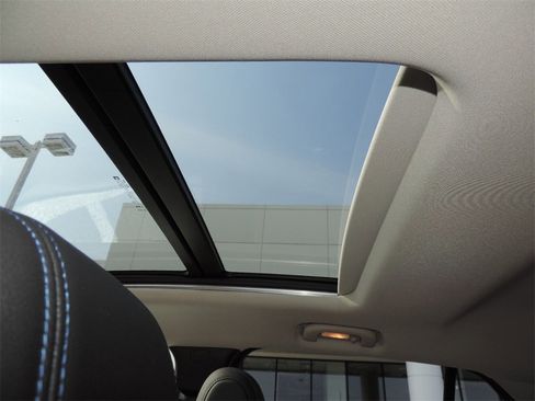 New 2026 Buick Encore GX Sport Touring image 10