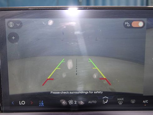 Used 2026 Lincoln Aviator Reserve AWD/4WD image 14