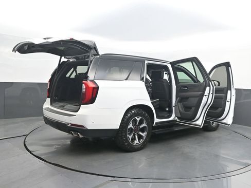 Used 2025 GMC Yukon AT4 Ultimate AWD/4WD image 44