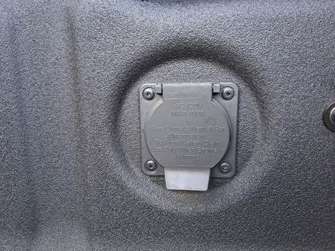 New 2026 Nissan Frontier SV image 8