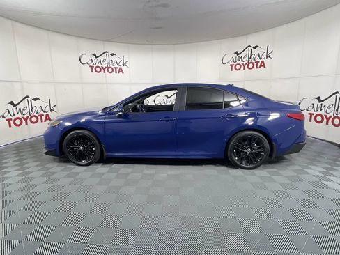 New 2026 Toyota Camry SE FWD image 4