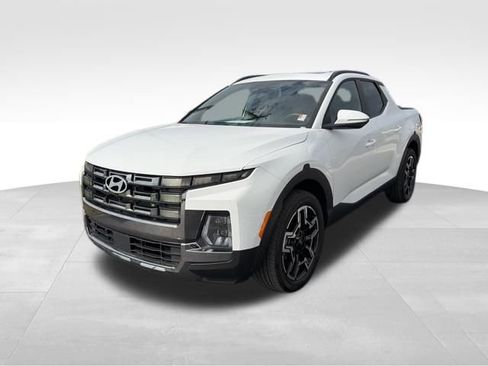 Used 2025 Hyundai Santa Cruz Limited image 3